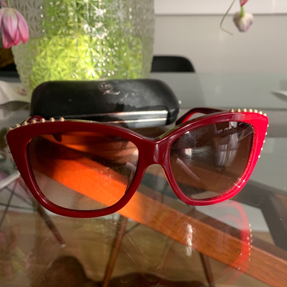 Alexander McQueen Studded Squared Cat-Eye Glasses